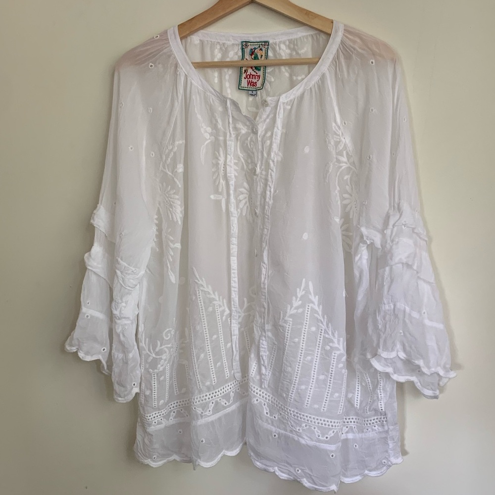 Johnny Was White Embroidered Blouse
